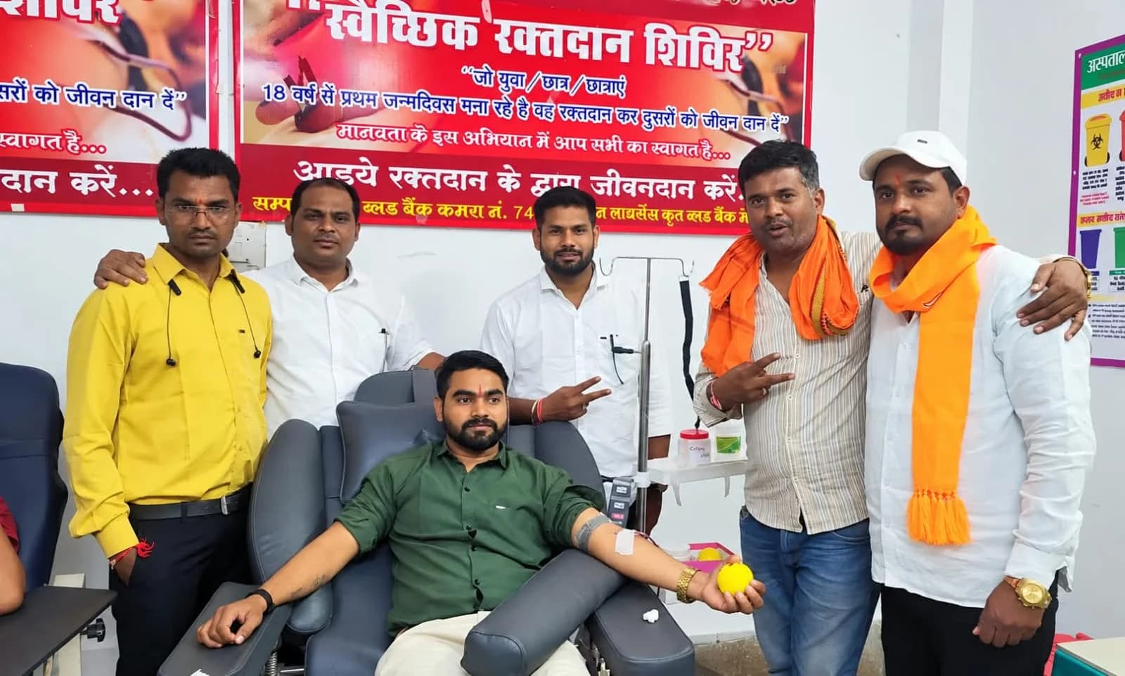 रक्तवीर माधव साहू ने किया अपना 30वां रक्तदान