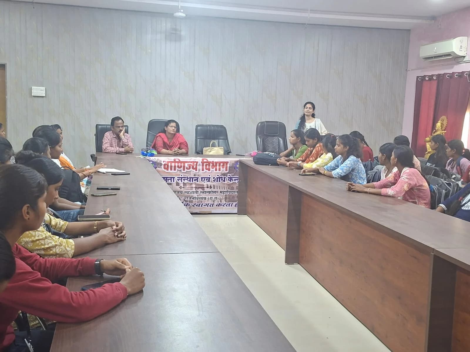 सात दिवसीय रोजगारपरक कौशल प्रशिक्षण कार्यशाला का आयोजन